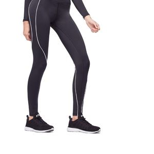 Good American Leggings